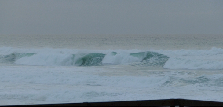 Lacanau Surf Report Vidéo - Lundi 16 avril 8H