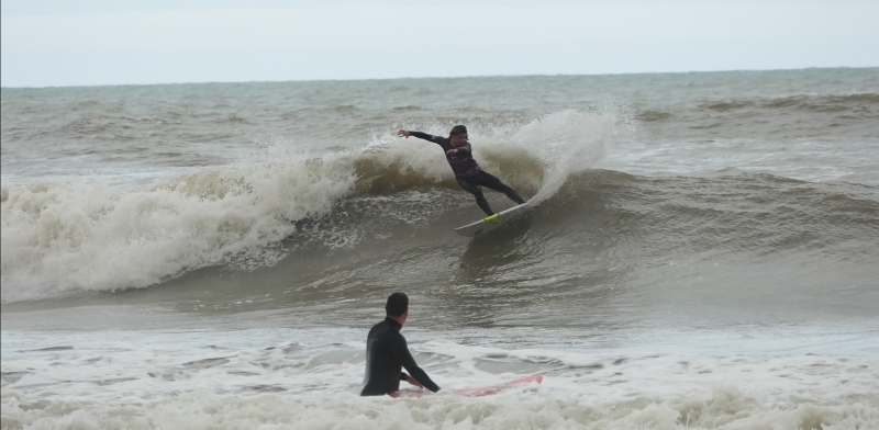 Lacanau Surf Report HD - Jeudi 18 Avril - 12H30