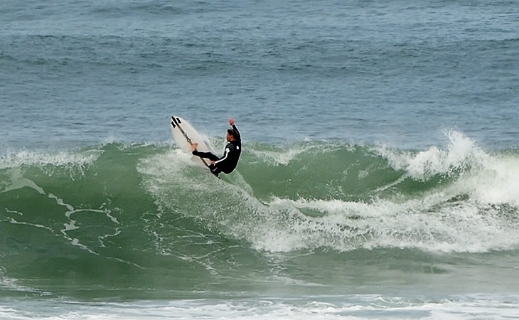 Lacanau Surf Report HD - Lundi 29 Avril - 13H