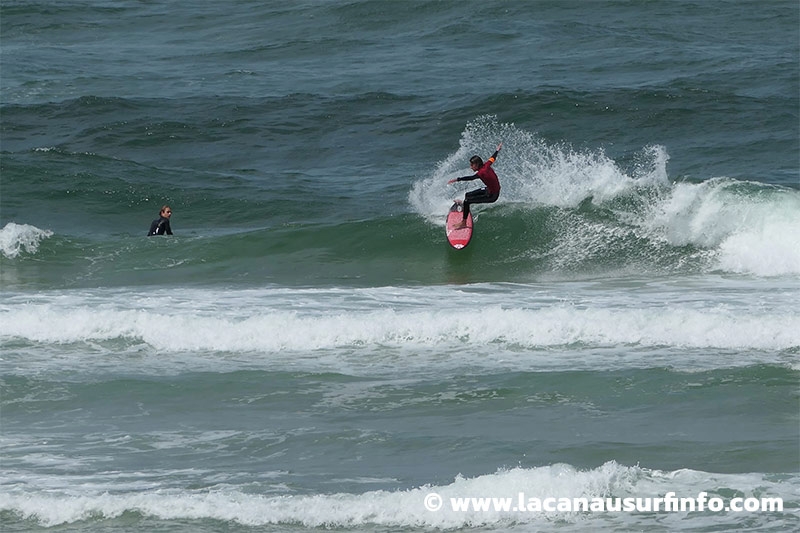 Lacanau Surf Info : surf report du 22/05/2024 à 13h
