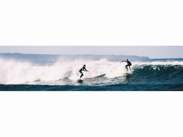BROTHERS IN SURF