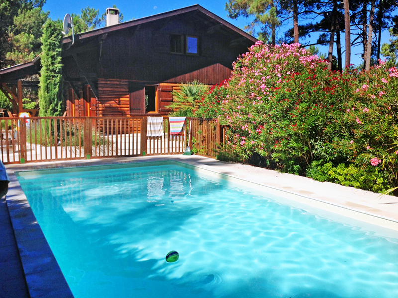 interhome hébergement location de vacances maison piscine